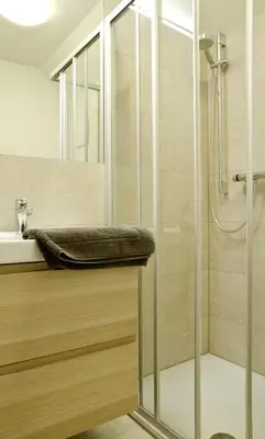 Ein Badezimmer in der Unterkunft Ferienwohnungen Boddenfischer
