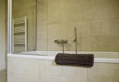 Ein Badezimmer in der Unterkunft Ferienwohnungen Boddenfischer