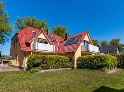 Das Gebäude in dem sich die Ferienwohnung befindet