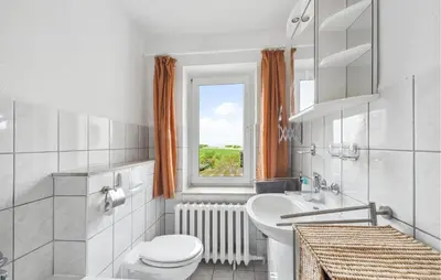 Ein Badezimmer in der Unterkunft Gorgeous Home In Saal With Wifi