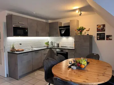 Küche/Küchenzeile in der Unterkunft Zingst Wohnung 11 Darßer Weg 26A