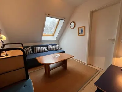 Ein Sitzbereich in der Unterkunft Zingst Wohnung 11 Darßer Weg 26A