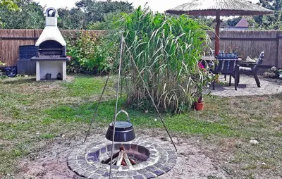 Ein Garten an der Unterkunft Ferienhaus Fuhlendorf