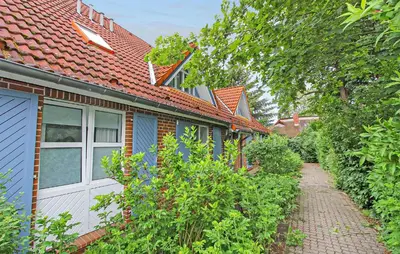 Ein Garten an der Unterkunft Ferienwohnung Prerow Ostseebad