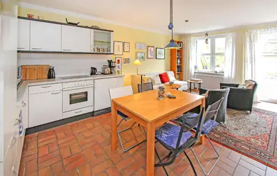 Küche/Küchenzeile in der Unterkunft Ferienwohnung Prerow Ostseebad