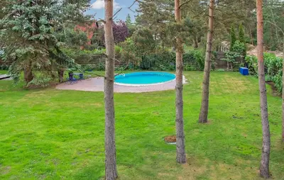 Der Swimmingpool an oder in der Nähe von Ferienwohnung Pruchten