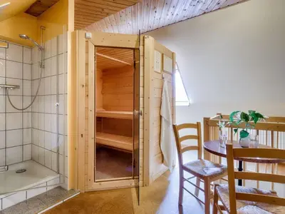 Ein Badezimmer in der Unterkunft Am Rotdorn Modern retreat