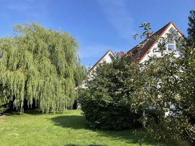 Ein Garten an der Unterkunft Prerower Ferienwohnung