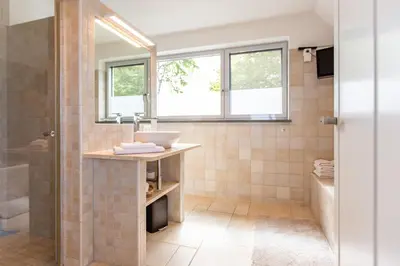 Ein Badezimmer in der Unterkunft Haus ANNA