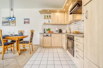 Küche/Küchenzeile in der Unterkunft Haus Kranich 4 - Wohnung 17
