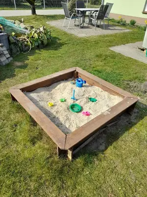 Ein Garten an der Unterkunft Ferienwohnung Sonnenuntergang