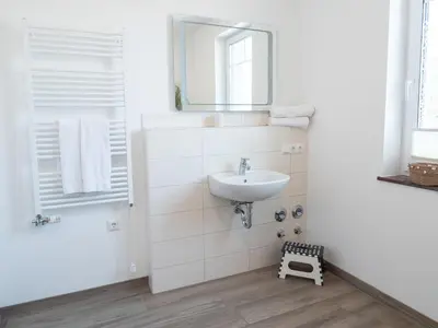 Ein Badezimmer in der Unterkunft Strandstraße 16 - Wohnung 2