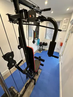 Das Fitnesscenter und/oder die Fitnesseinrichtungen in der Unterkunft Villa Blau Wohnung 02Appartment