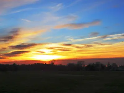 Blick auf den Sonnenuntergang/Sonnenaufgang von des Ferienhauses aus oder aus der Nähe