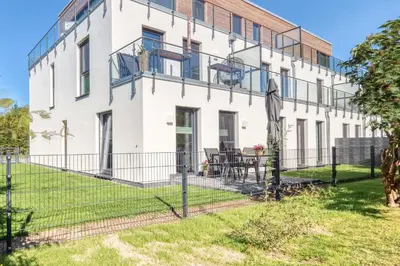 Das Gebäude in dem sich die Ferienwohnung befindet