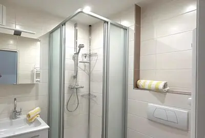 Ein Badezimmer in der Unterkunft Resi L2
