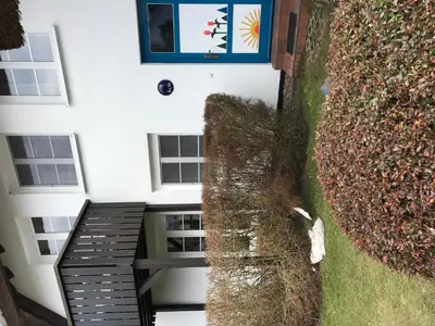 Ein Garten an der Unterkunft Kormoran K7