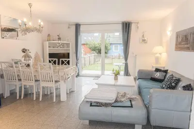 Ein Sitzbereich in der Unterkunft Ferienhaus Ostsee