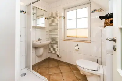 Ein Badezimmer in der Unterkunft Meeresglück - b48479