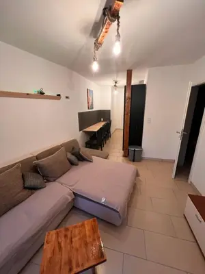 Ein Sitzbereich in der Unterkunft Zum Wall