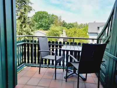 Ein Balkon oder eine Terrasse in der Unterkunft Pension & Wirtshaus ''Tun Eikkoter'' Eichkatze