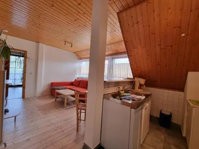 Küche/Küchenzeile in der Unterkunft Pension & Wirtshaus ''Tun Eikkoter'' Eichkater