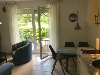 Ein Sitzbereich in der Unterkunft Sommerwiese