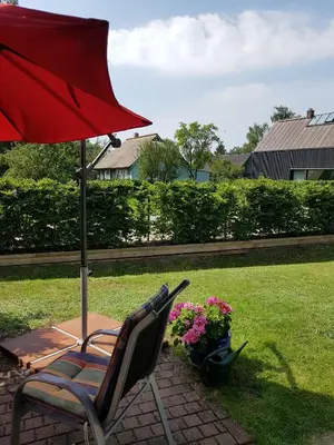 Ein Garten an der Unterkunft 'Hetz mich nicht'