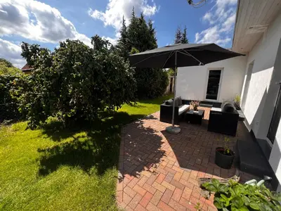 Ein Garten an der Unterkunft Ferienwohnung in Ostsee Nähe