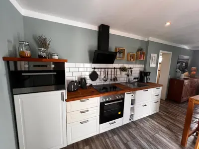 Küche/Küchenzeile in der Unterkunft Ferienwohnung in Ostsee Nähe