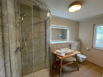 Ein Badezimmer in der Unterkunft Darßer Ferienhaus Gartenwohnung