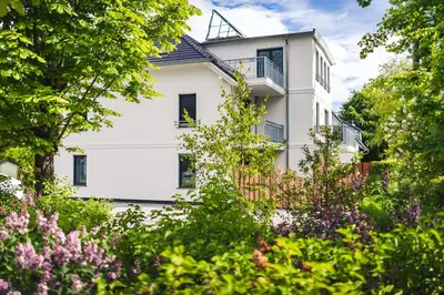 Ein Garten an der Unterkunft Ferienwohnung Auszeit