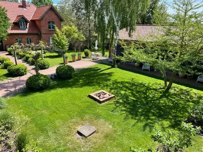 Ein Garten an der Unterkunft Hof Himmelgrün