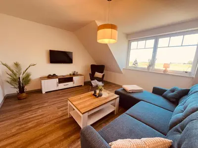 TV/Unterhaltungsangebot in der Unterkunft Holmblick - Boddenblick, Balkon, 2 Schlafzimmer, 4 Personen