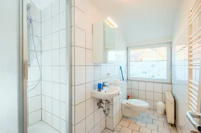 Ein Badezimmer in der Unterkunft Ferienhaus Sanddorn, Fewo Stranddistel