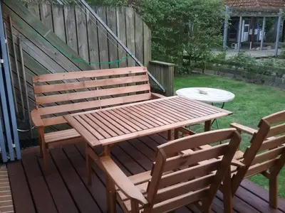 Ein Garten an der Unterkunft Ferienwohnung im Kapitänsgarten in Prerow