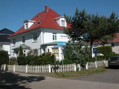 Das Gebäude in dem sich die Ferienwohnung befindet
