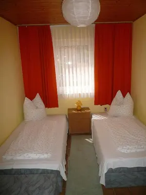Ein Bett oder Betten in einem Zimmer der Unterkunft Ferienhaus in der Altstadt