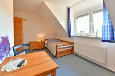 Ein Bett oder Betten in einem Zimmer der Unterkunft Lee - b49664