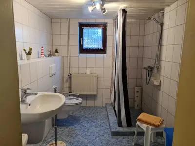 Ein Badezimmer in der Unterkunft Ferienwohnung Kneip