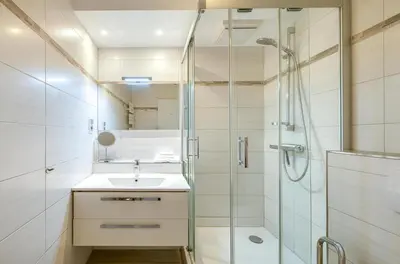 Ein Badezimmer in der Unterkunft 5-Sterne-Apartment Ostseeblick inklusive Strandkorb von April-Oktober