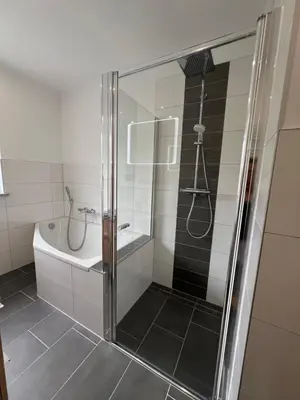 Ein Badezimmer in der Unterkunft Fewo Barth 2