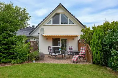 Ein Garten an der Unterkunft Ferienhaus Waldblick