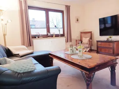 TV/Unterhaltungsangebot in der Unterkunft Maisonette Ferienwohnung - Stuth Barth