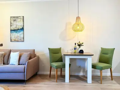 Ein Sitzbereich in der Unterkunft Wellnessresidenz Zingst Whg 5