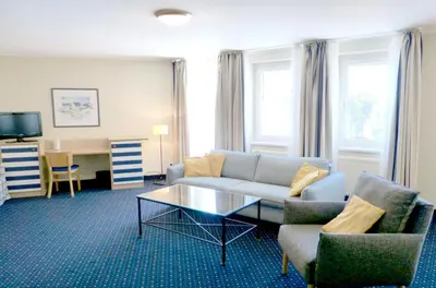 Ein Sitzbereich in der Unterkunft Meeresblau - mit Balkon zur Meerseite