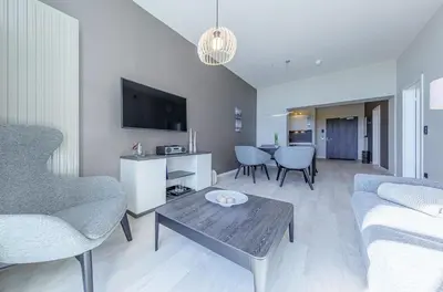 TV/Unterhaltungsangebot in der Unterkunft Ostsee-Schönheit Wustrower Welle-Modernes Apartment mit Panoramablick
