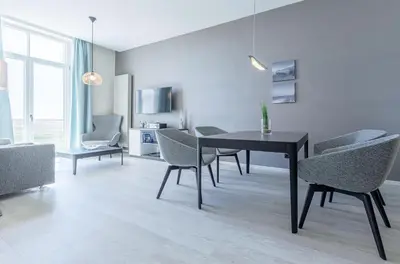 TV/Unterhaltungsangebot in der Unterkunft Ostsee-Schönheit Wustrower Welle-Modernes Apartment mit Panoramablick