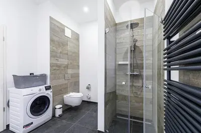 Ein Badezimmer in der Unterkunft Tolle 5 Sterne Ferienwohnung Ostseequartier mit dem wunderschönem Südbalkon