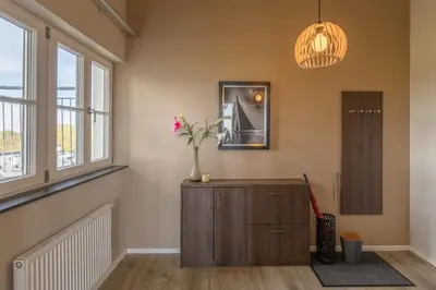 Grundriss der Unterkunft Mehr Meerblick - Stilvolle Ferienwohnung mit Panoramablick auf Ostsee und Saaler Bodden
